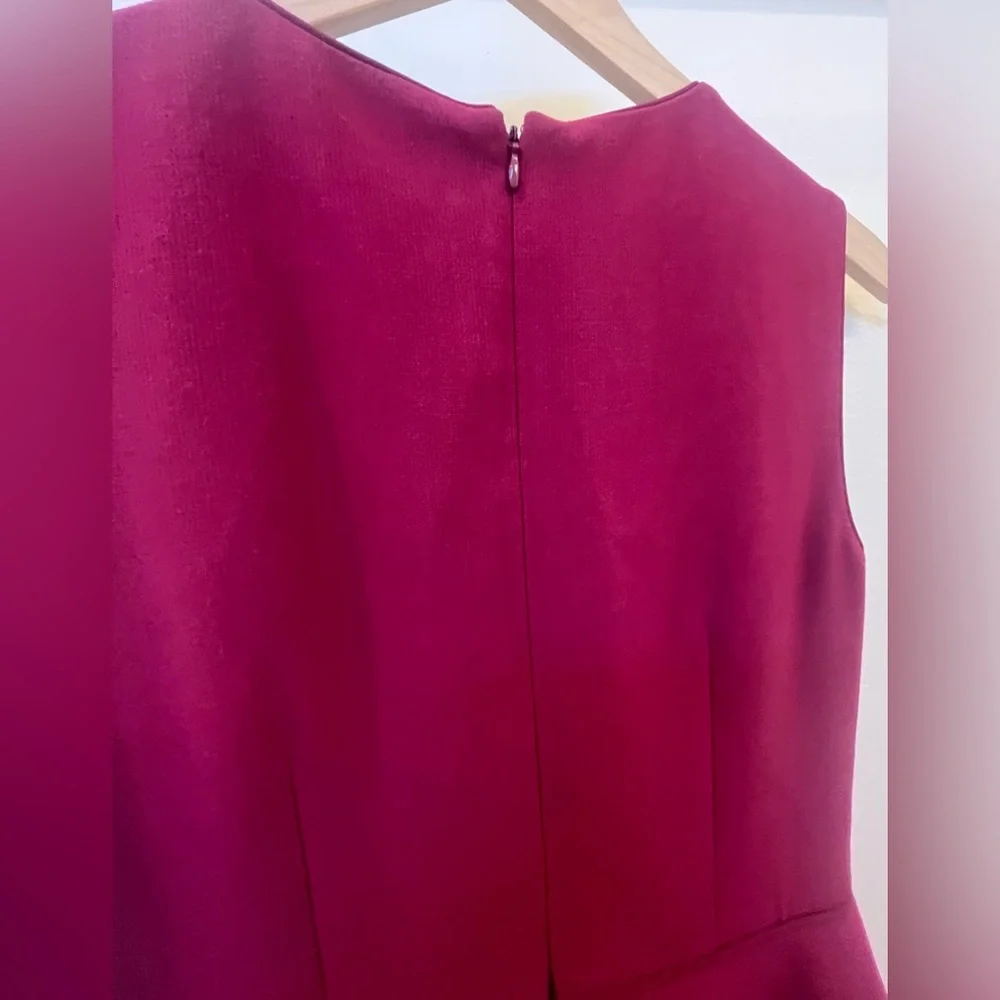 NWT Ann Taylor Doubleweave Peplum Wine Plum Sheath Dress 0 Petite - Picture 9 of 13